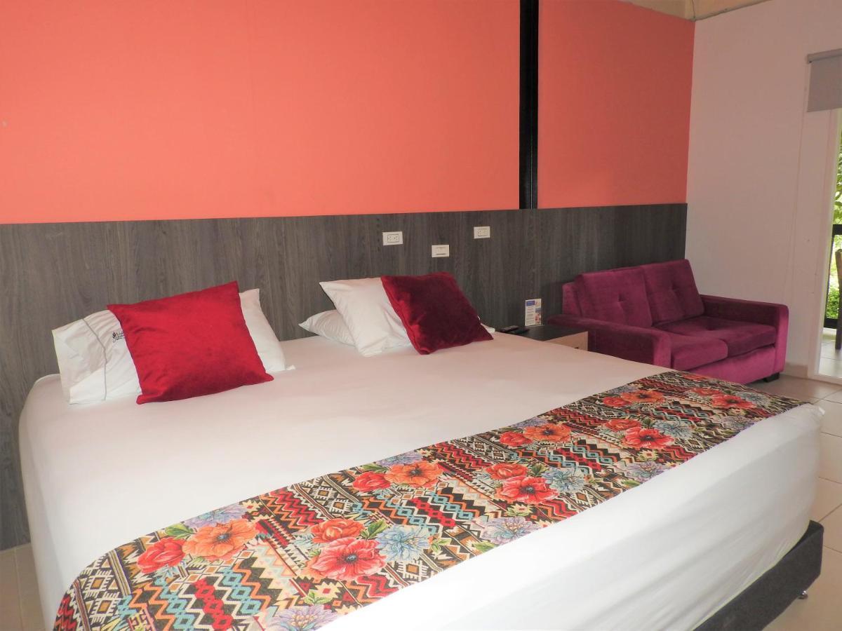 Villa Juana Hotel Cerritos المظهر الخارجي الصورة